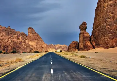 How to Get Around Al Ula Without a Car